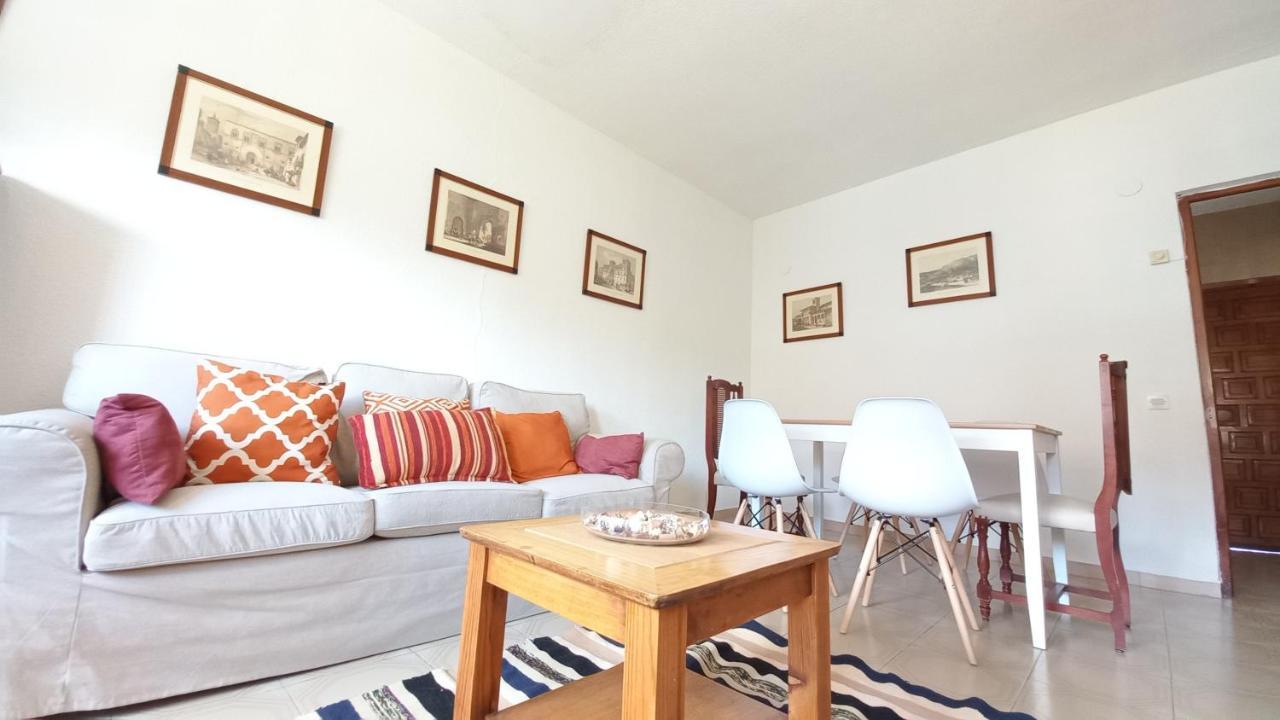 Casa Rural Alameda Con Chimenea Y Jardin เอลวาร์โก เด อาวีลา ภายนอก รูปภาพ