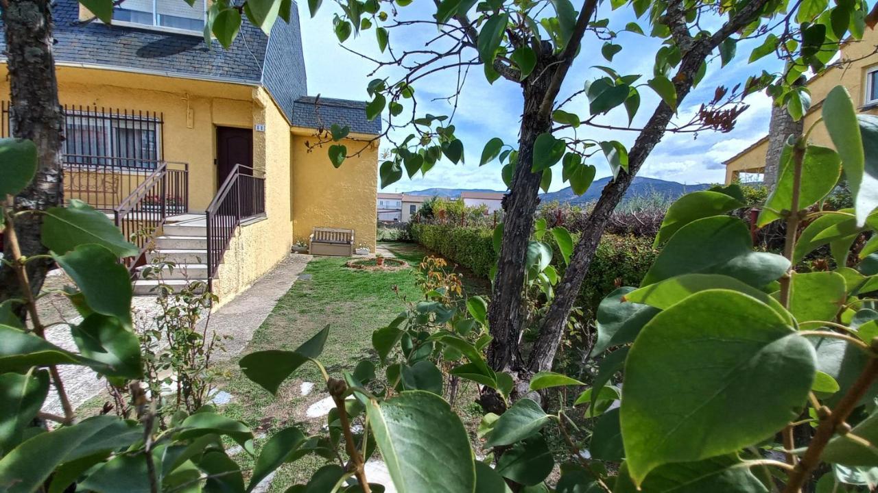 Casa Rural Alameda Con Chimenea Y Jardin เอลวาร์โก เด อาวีลา ภายนอก รูปภาพ